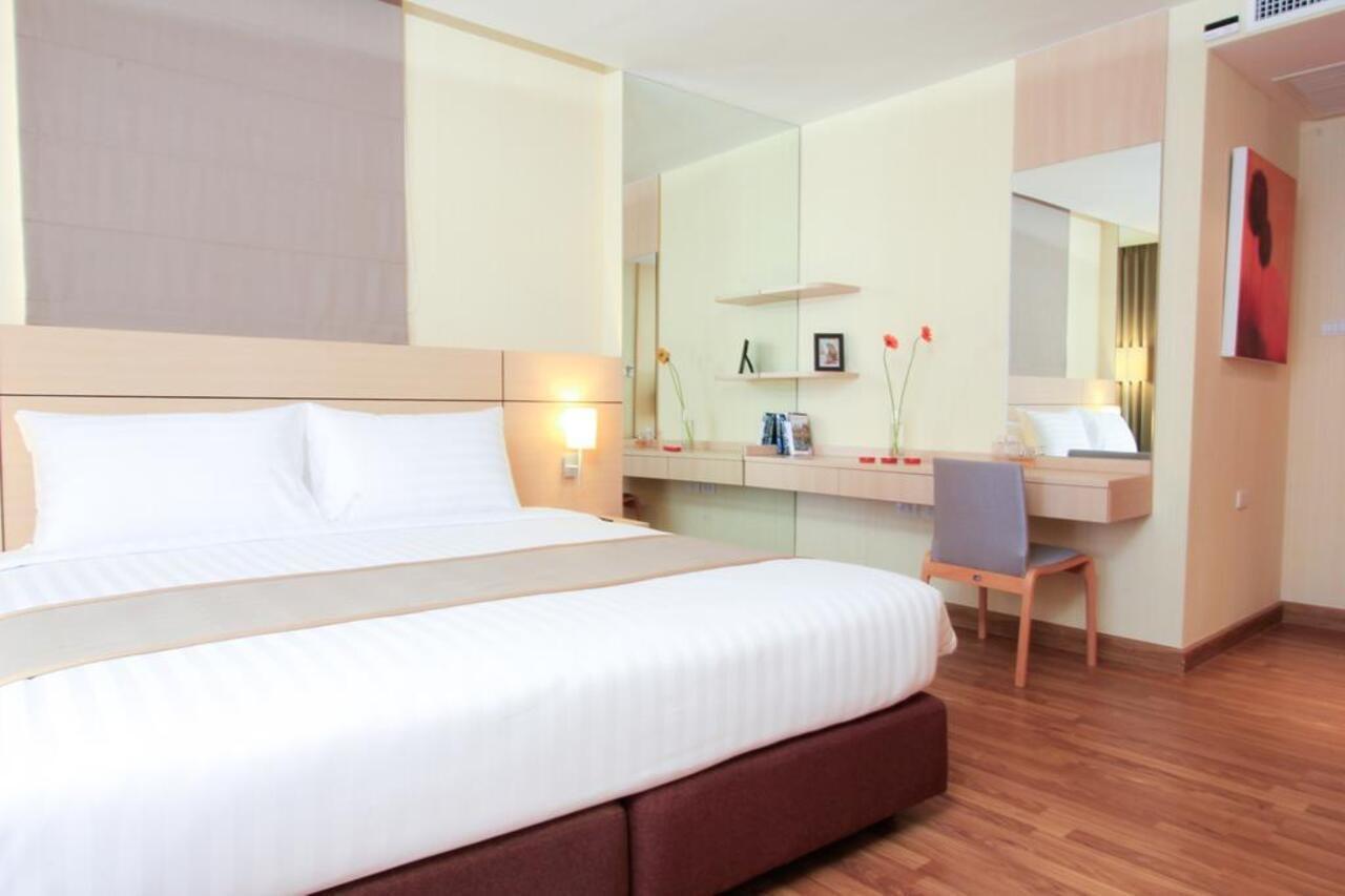 Inn Petals 3*