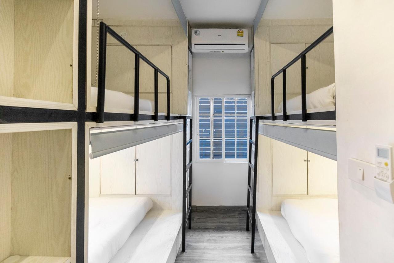 Hotel S7