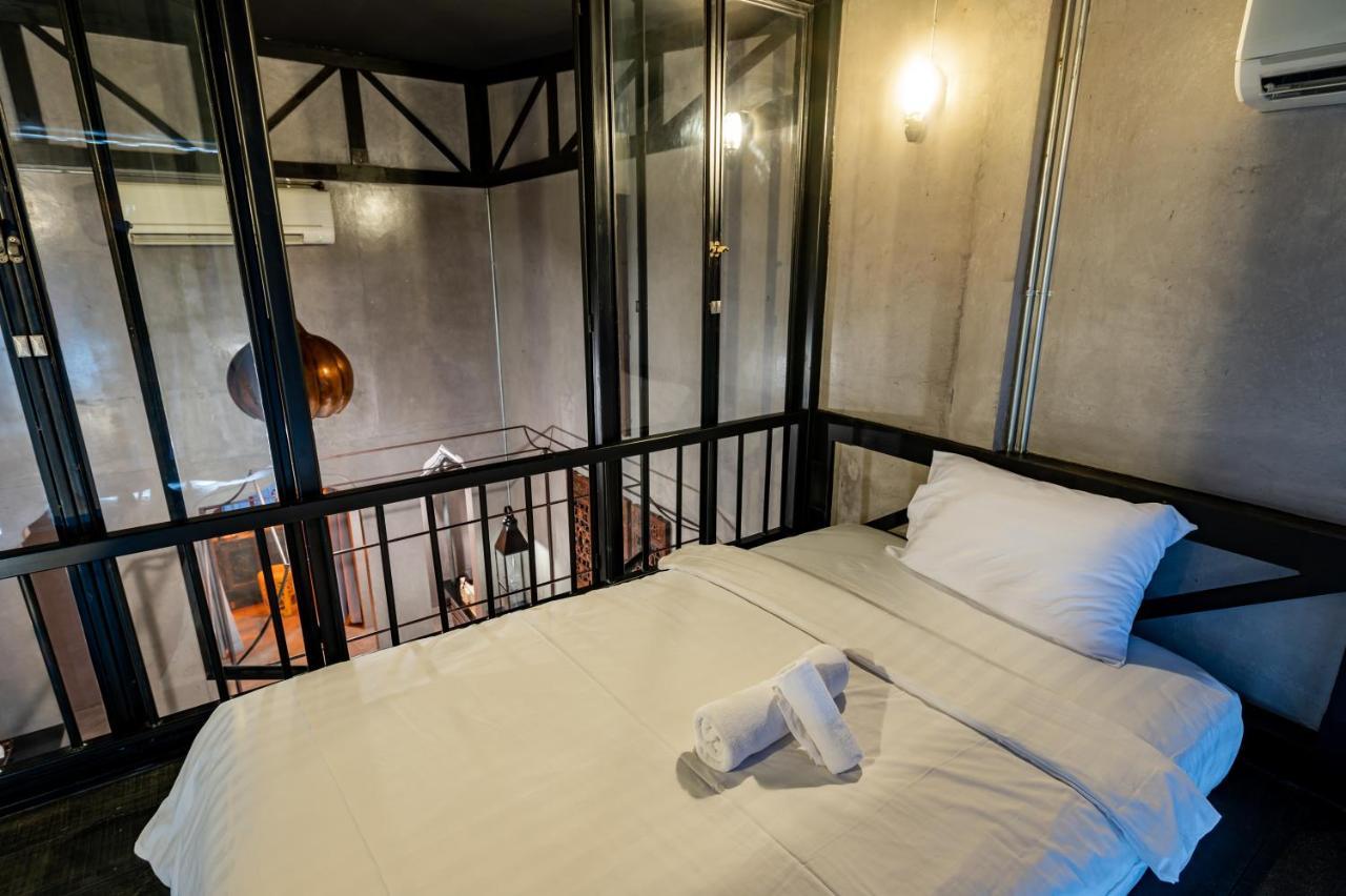 A Day Inn 4*