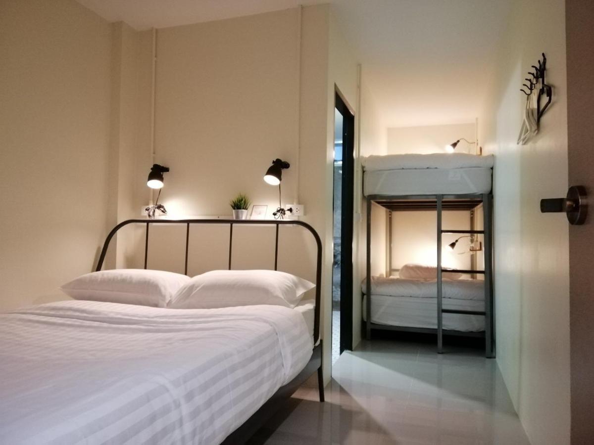 Hostal The Marble Bangkok
