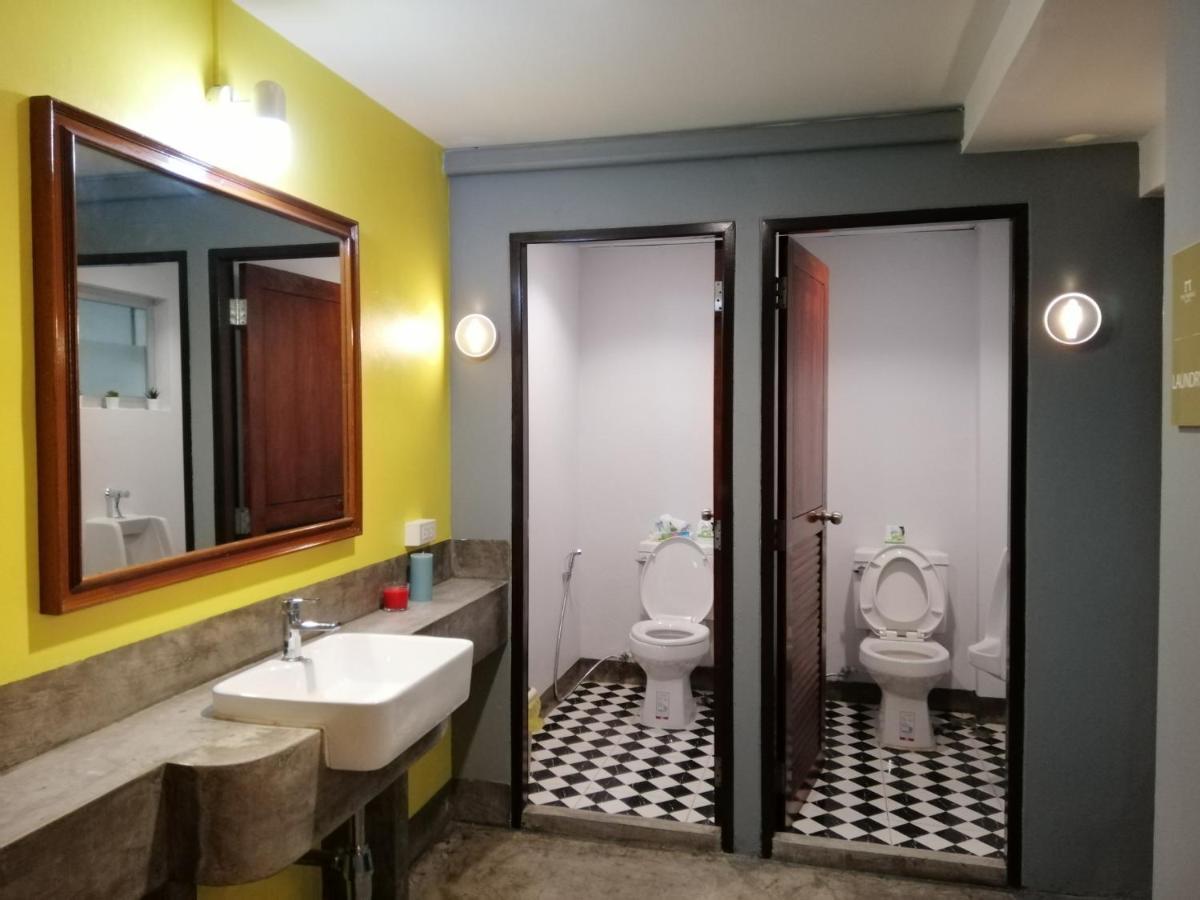 Hostal The Marble Bangkok