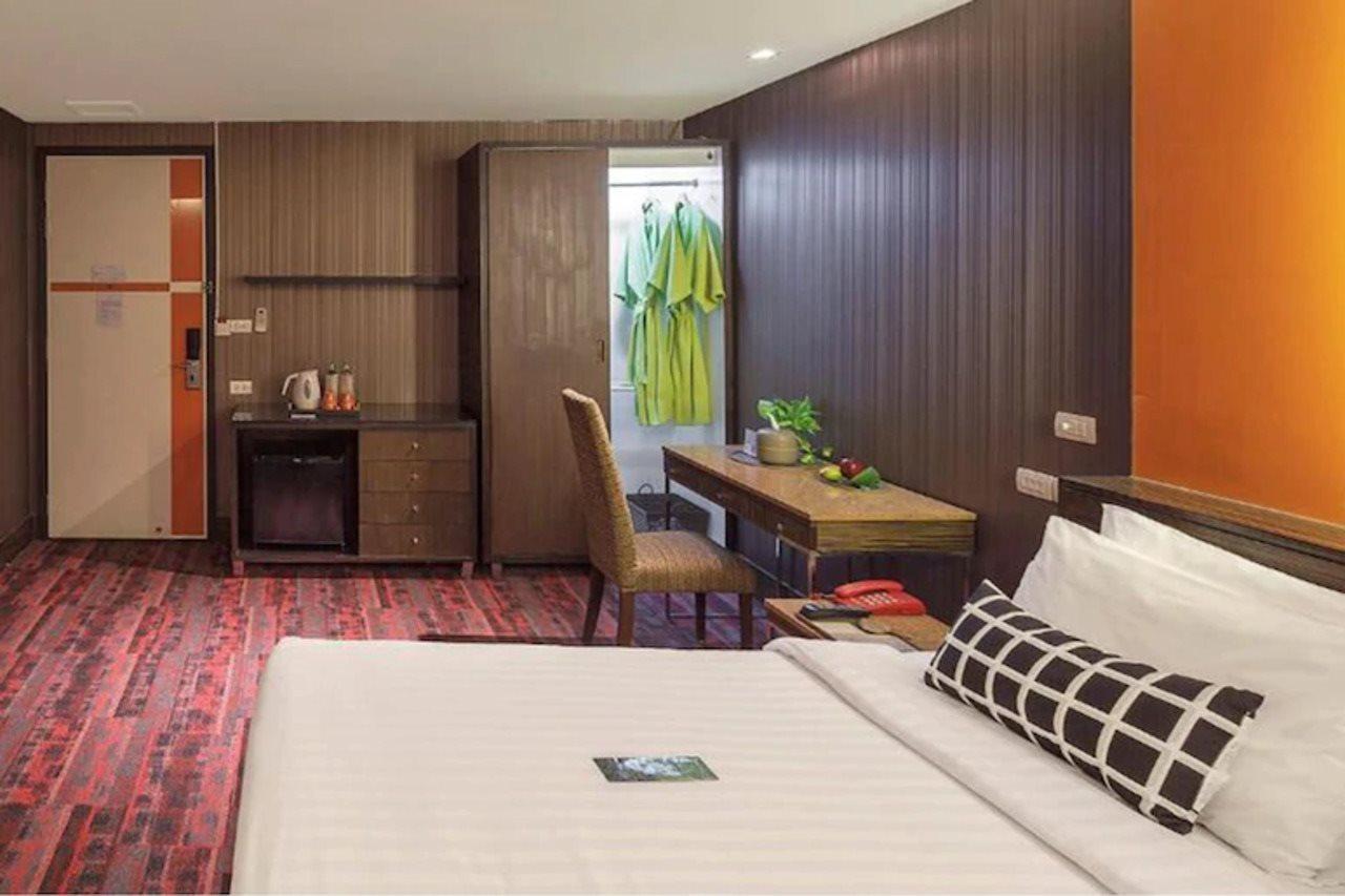 Tango Vibrant Living - Sha Extra