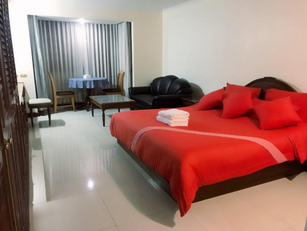 Omni Tower Cozy Bangkok