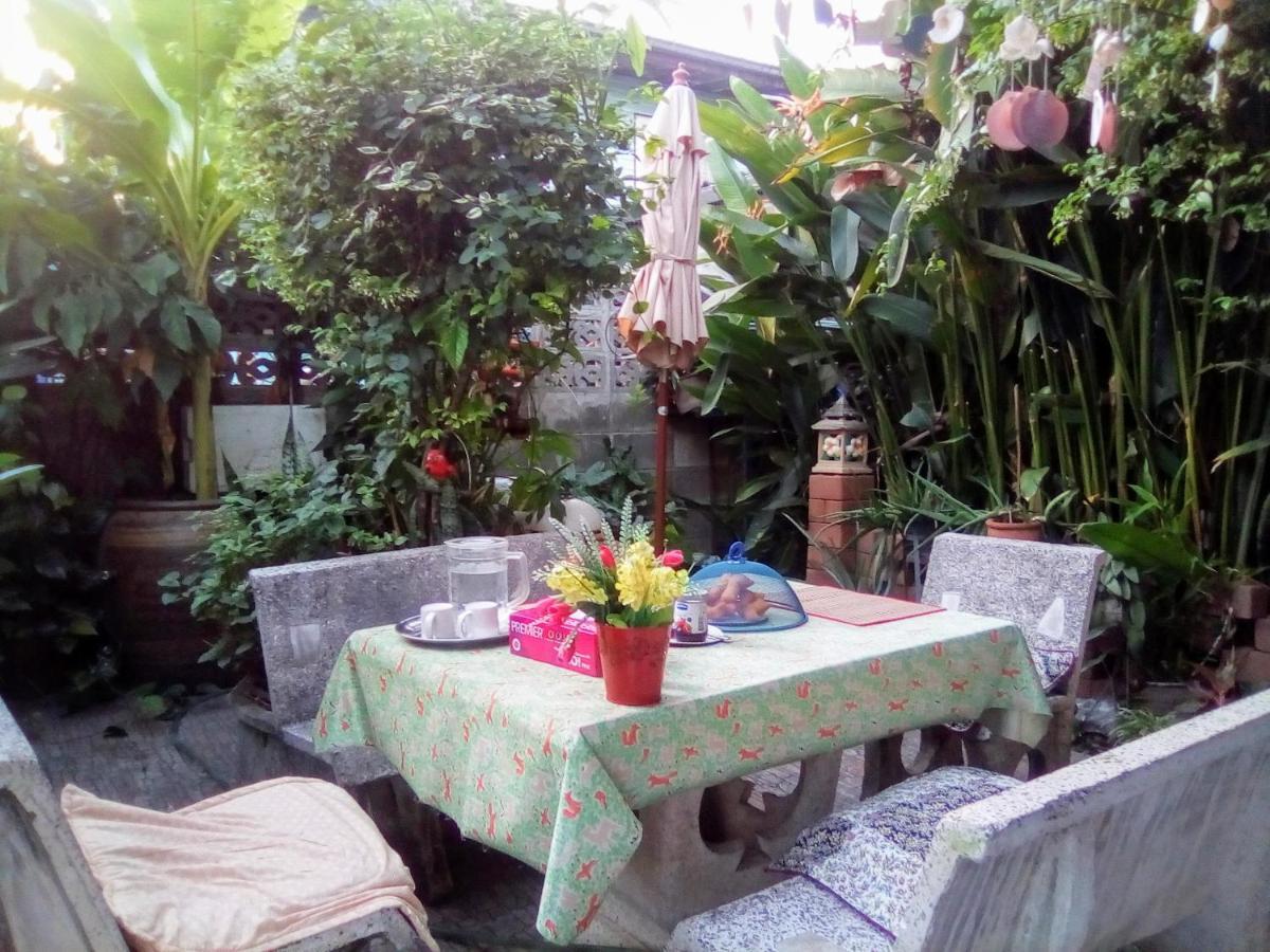 Bed & Breakfast Ban Kru Ae Mixed Dorm Bangkok