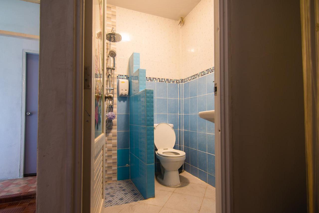 Acozyposhtel Khách sạn 4*