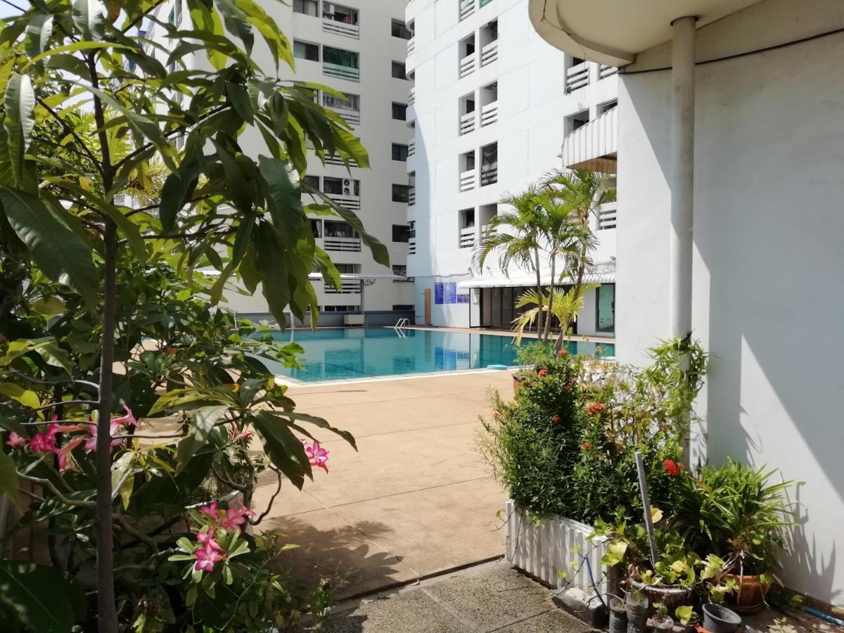The Nest Serviced 3*
