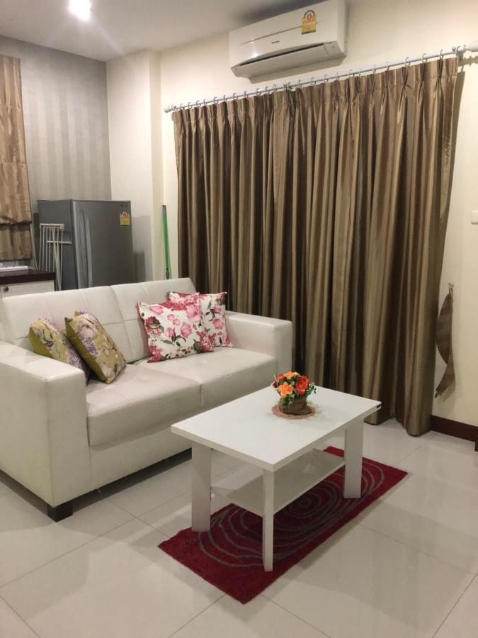 Trio House Aparthotel