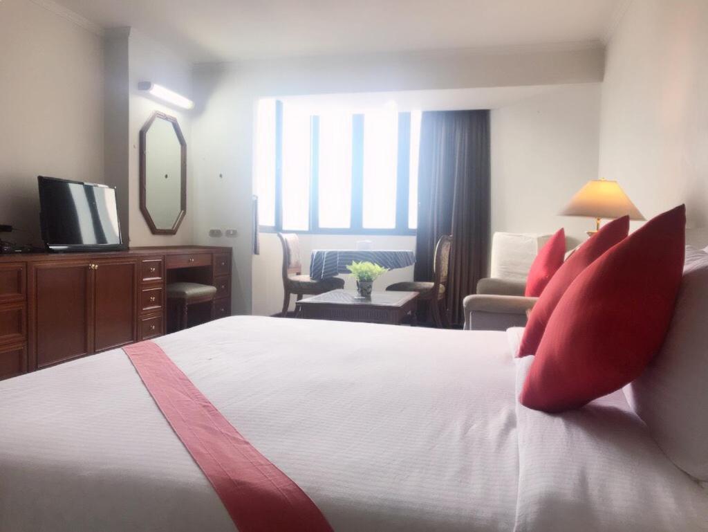 Omni Tower Cozy Hotel *