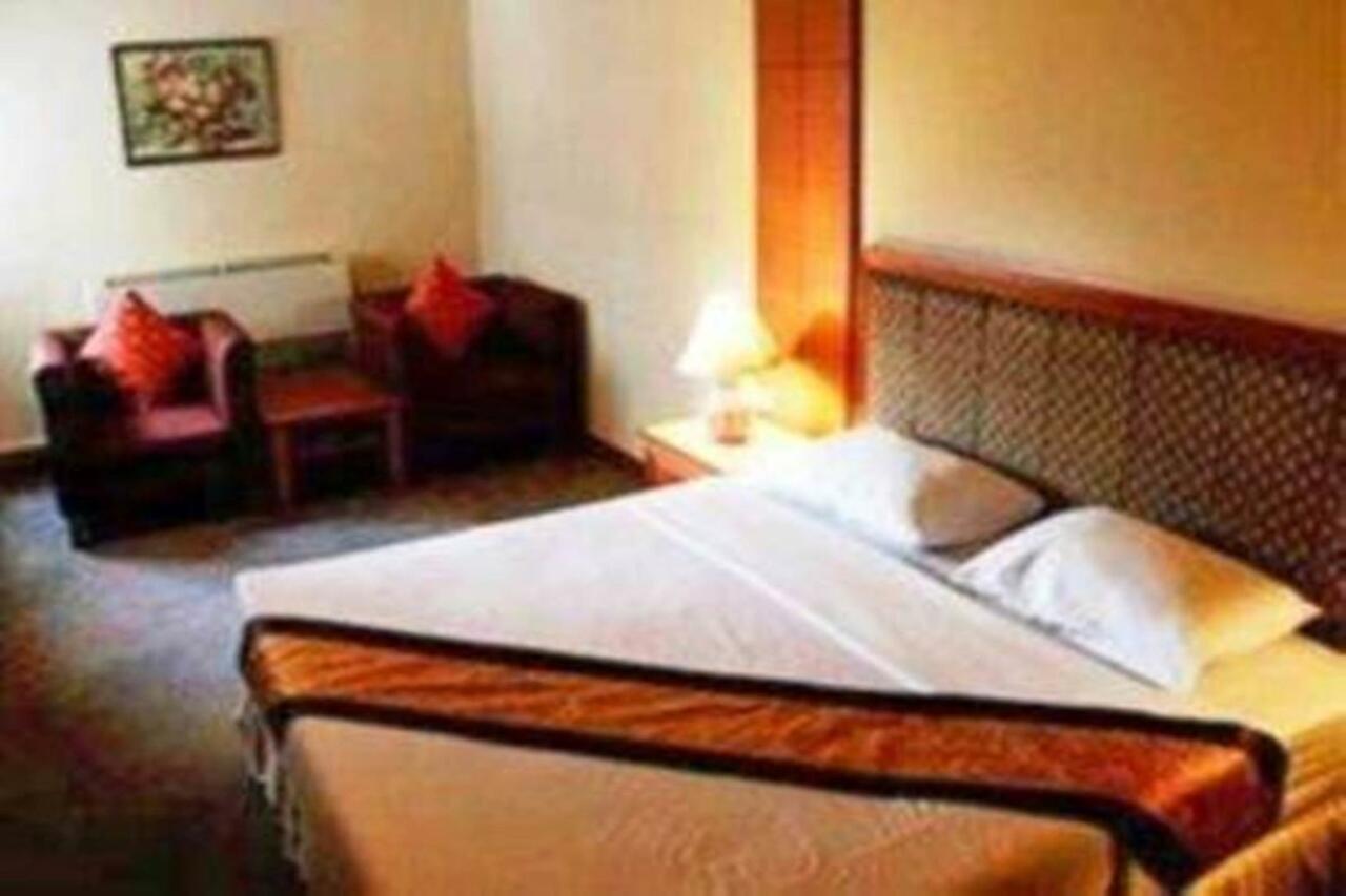 King Royal Garden Hotel 3*