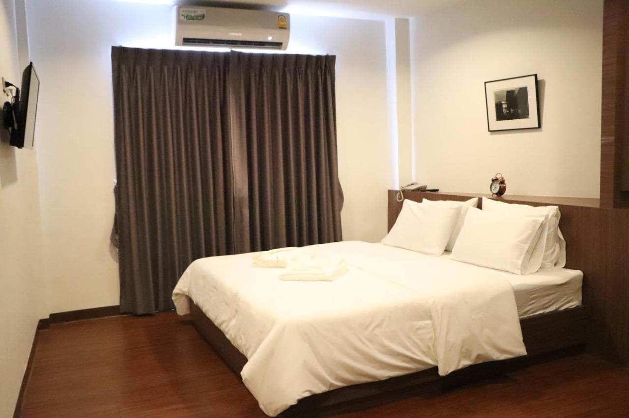 Hotel Chaengwattana Pavilion
