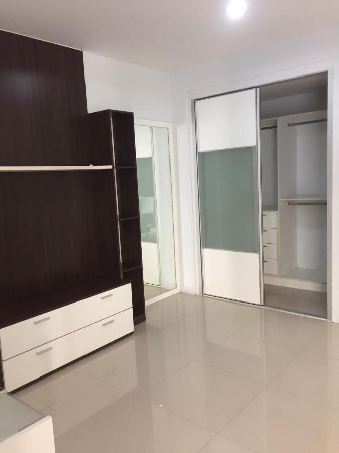 Atroom