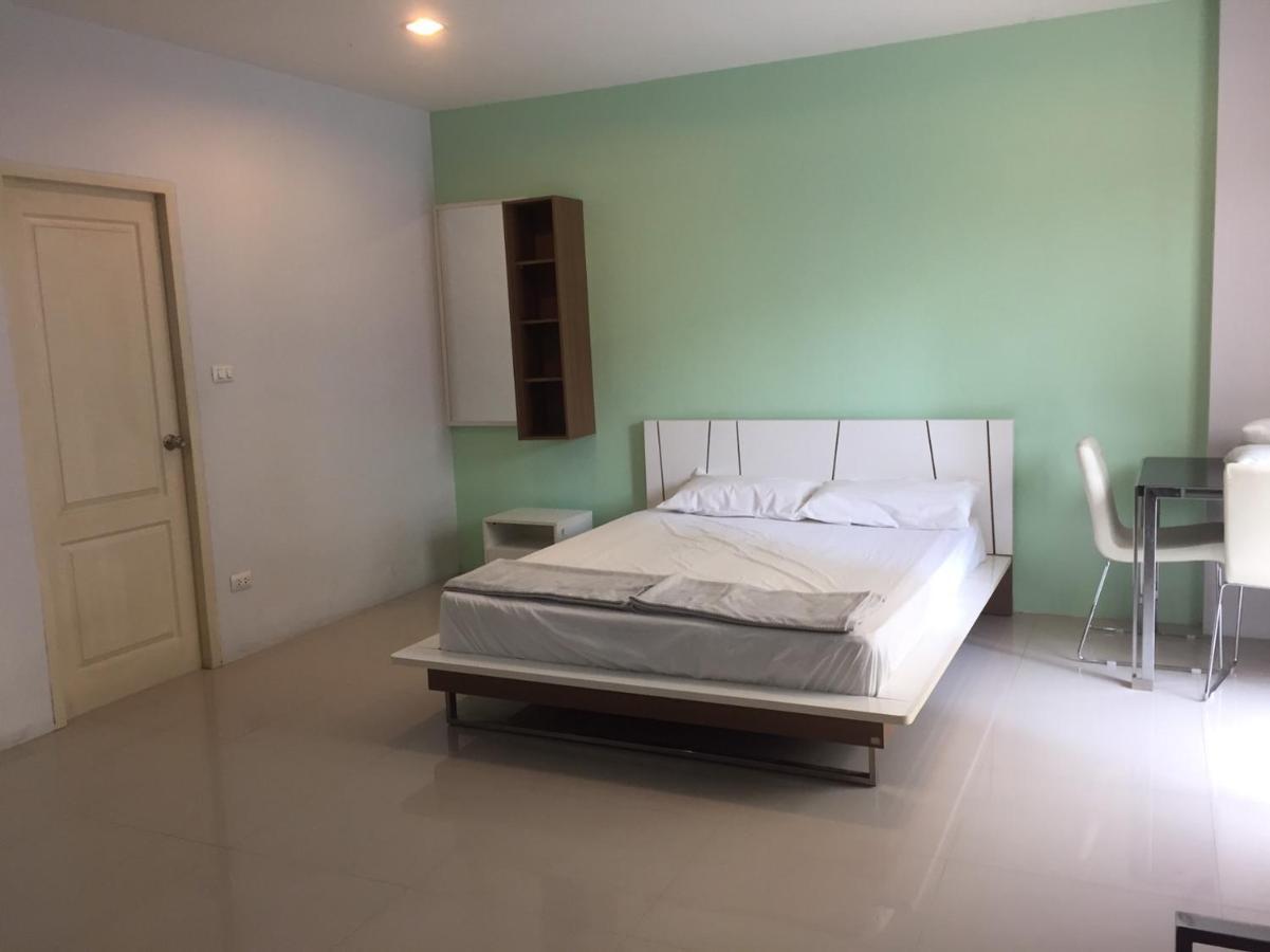 Hostel Atroom *