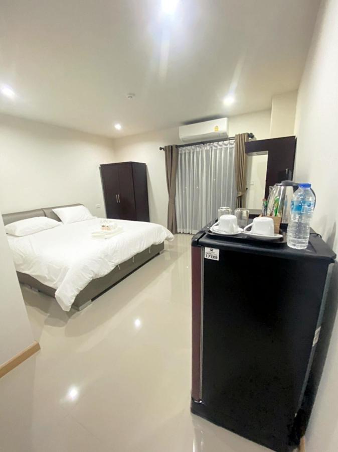 Re Riva Leilighet Bangkok
