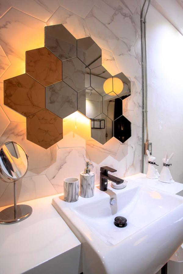 Hidden Habitat - Design Gasthuis Bangkok