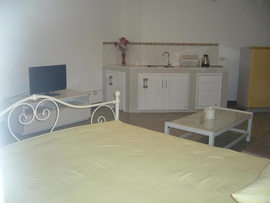 Guest house In Guest - Chan Kim Don Mueang Triple *
