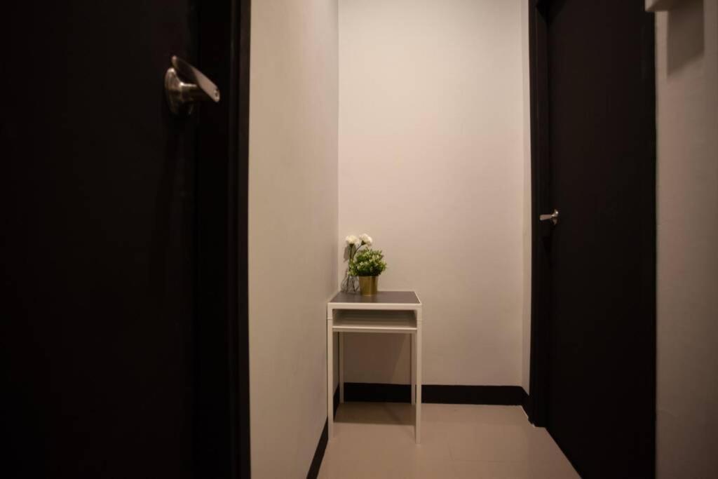S3 Silom26 - S3 Silom Central, Large Room, Full Kitchen, Wifi, Apartment Bangkok