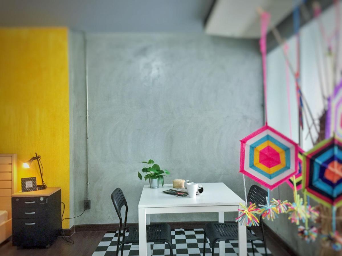 Five Stars Ratchada 19 Hostel Bangkok