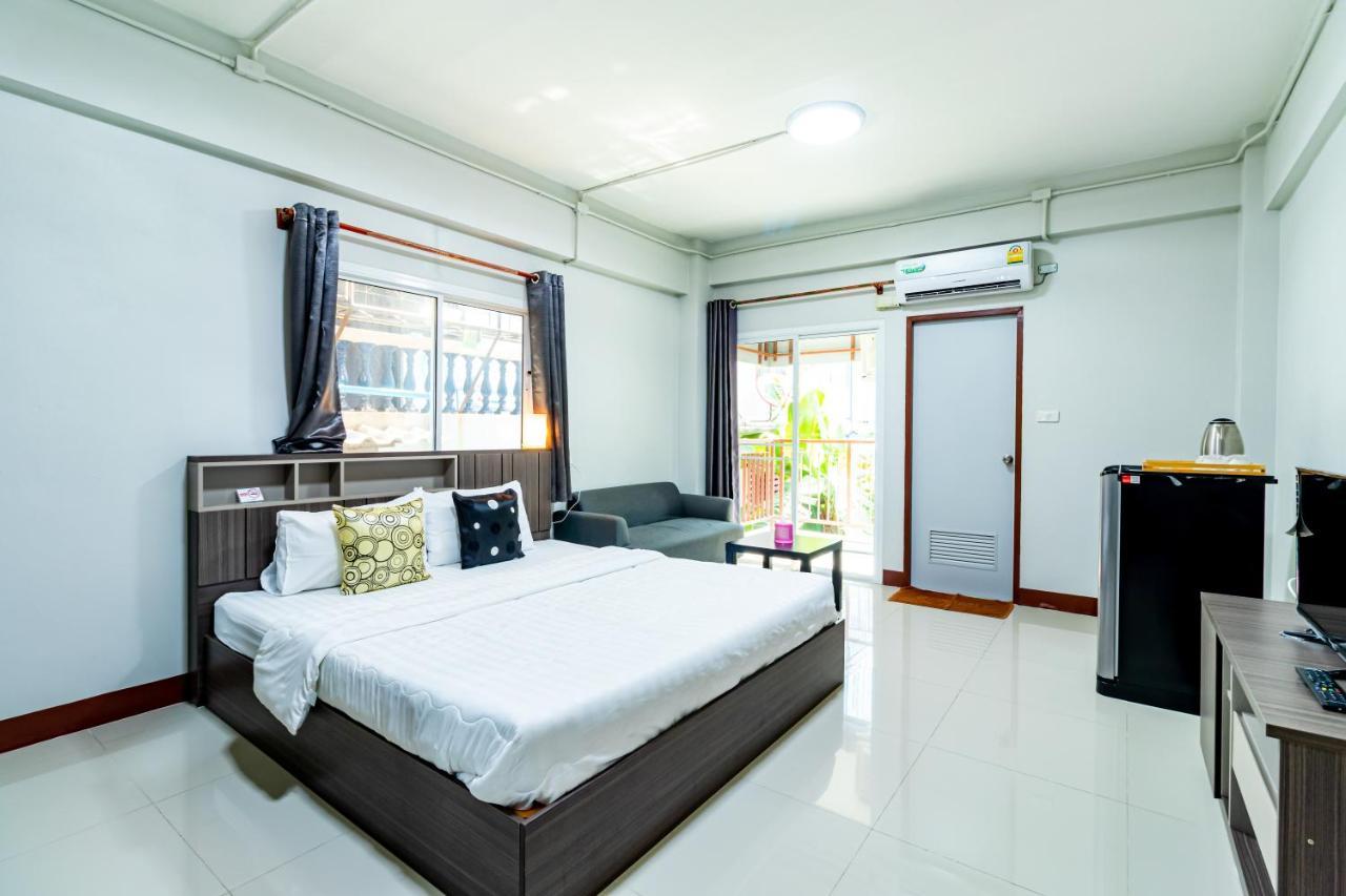 Tree Place Hostel Bangkok