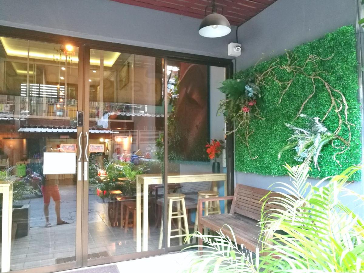 Phobphan Hostel Bangkok