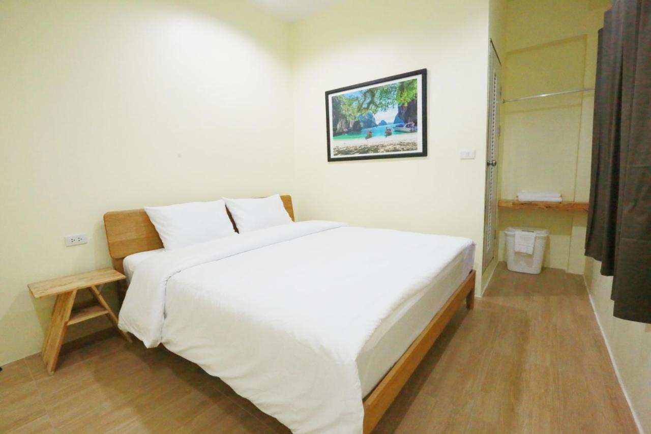 Interest Poshtel Nhà trọ Bangkok