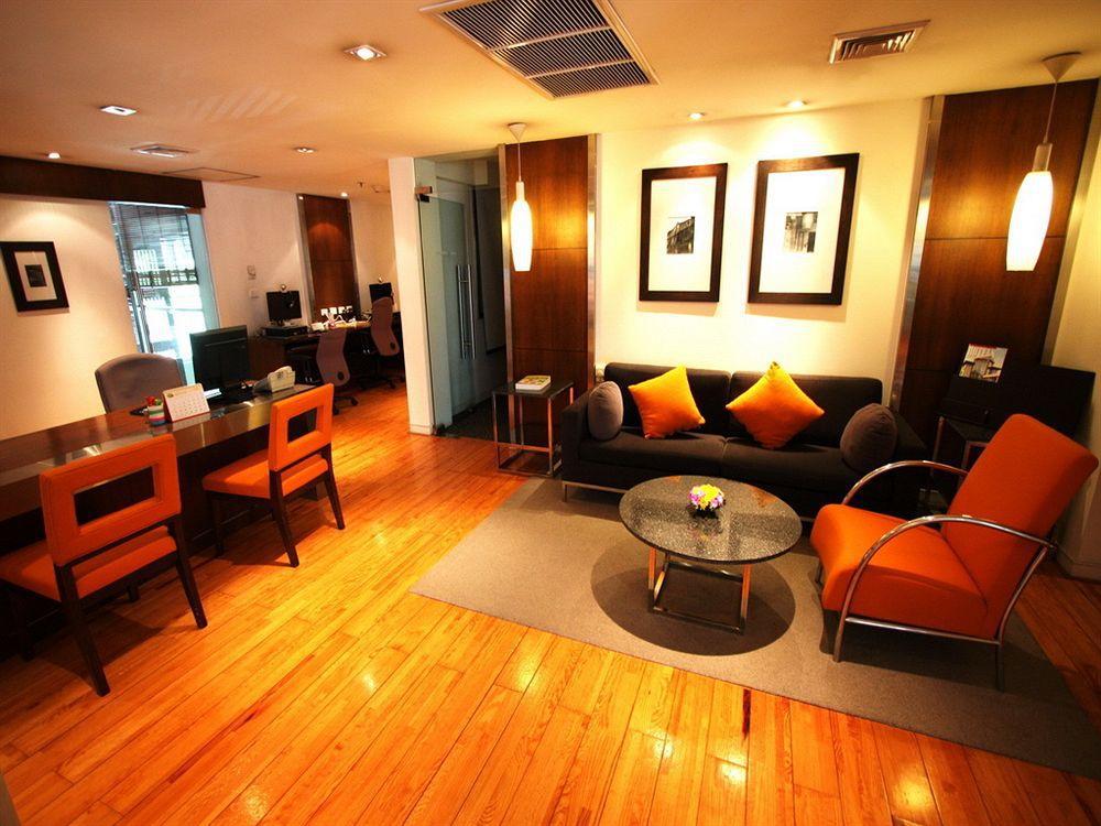 Triple Two Silom Hotel Banguecoque