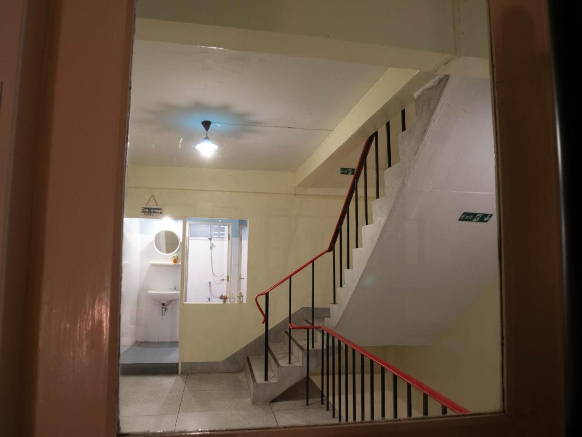 Chan Cha La 99 Hostel Bangkok