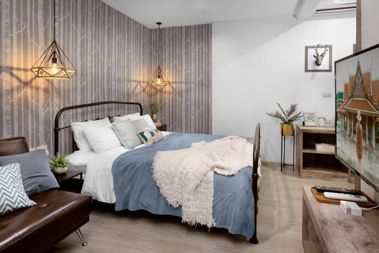 Hide And Seek Boutique Hometel Bed and breakfast Bangkok