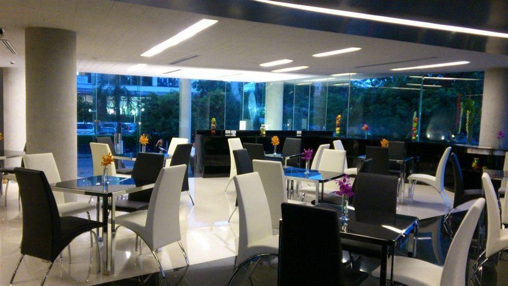 Nine Forty One Hotell