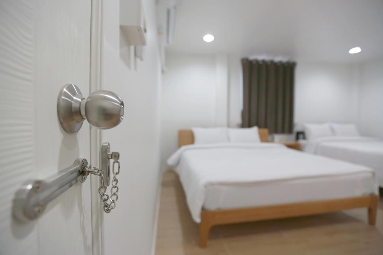 Interest Poshtel Nhà trọ Bangkok