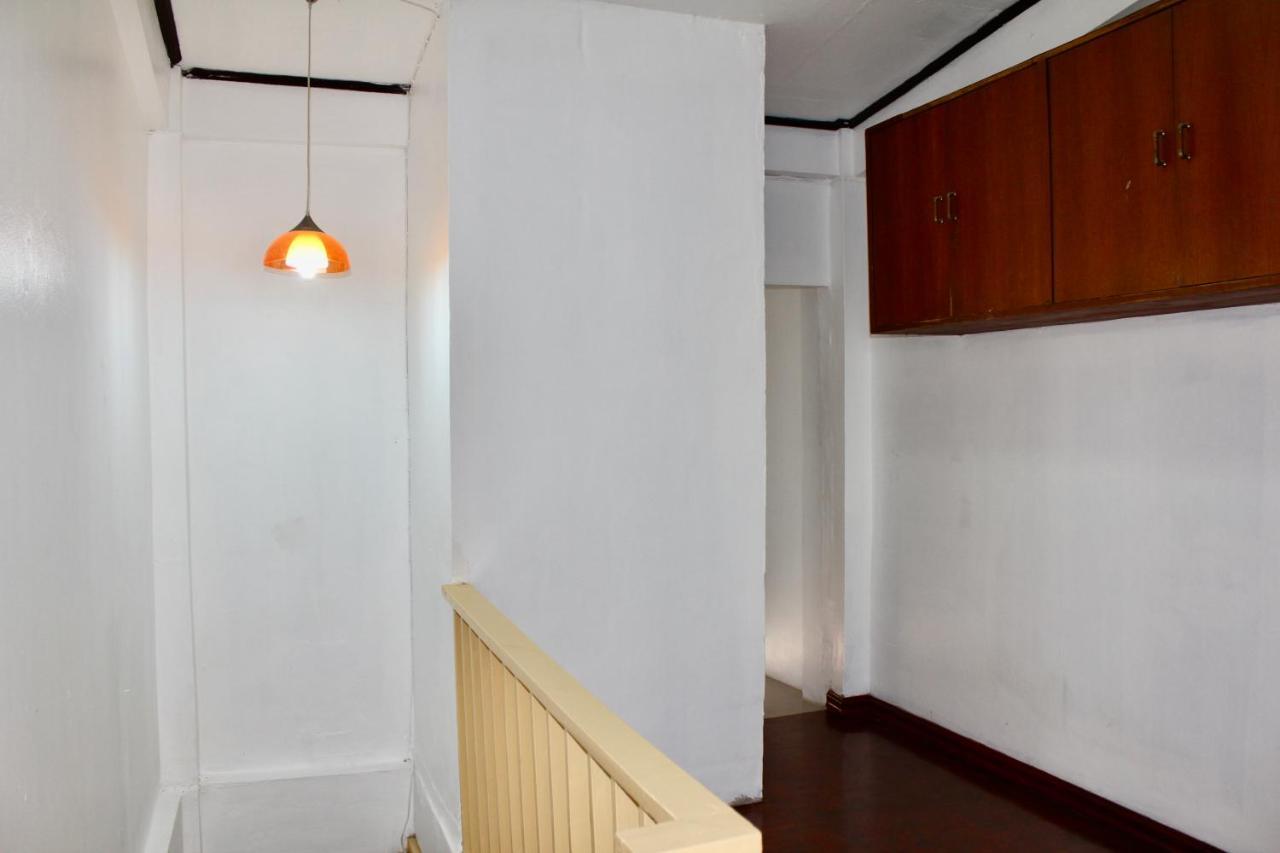 C U Again Guest house Bangkok