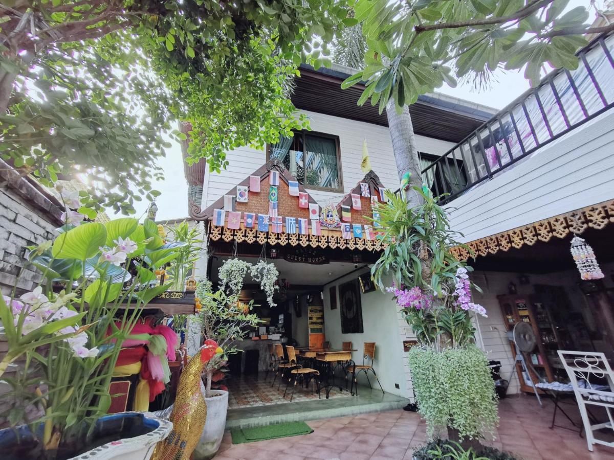 Nhà khách Tavee Bangkok