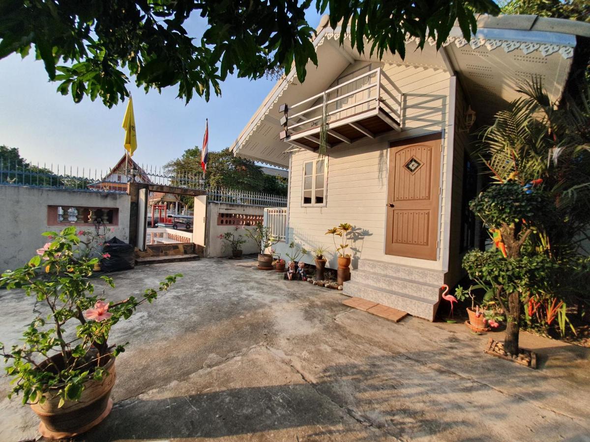 Kinn Stay50 Bed & Breakfast
