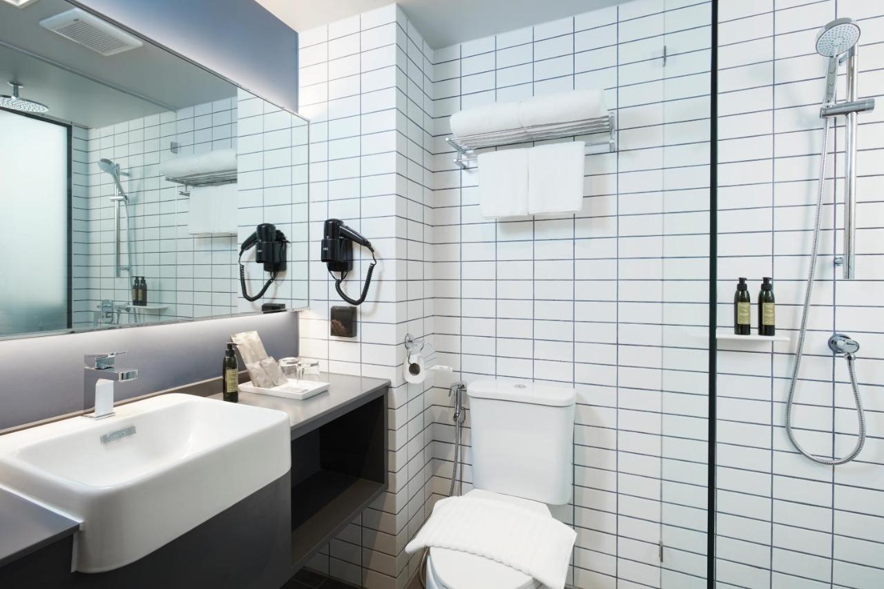 The Quarter Silom By Uhg 4*