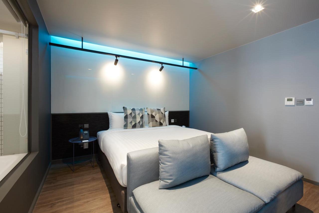 The Quarter Silom By Uhg 4*