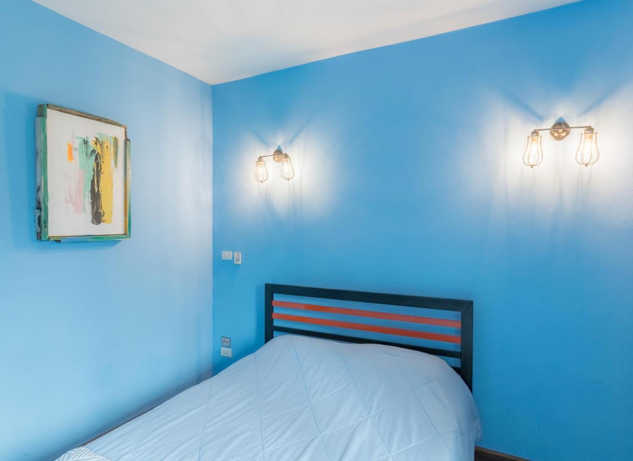 Rumluek Hostel *