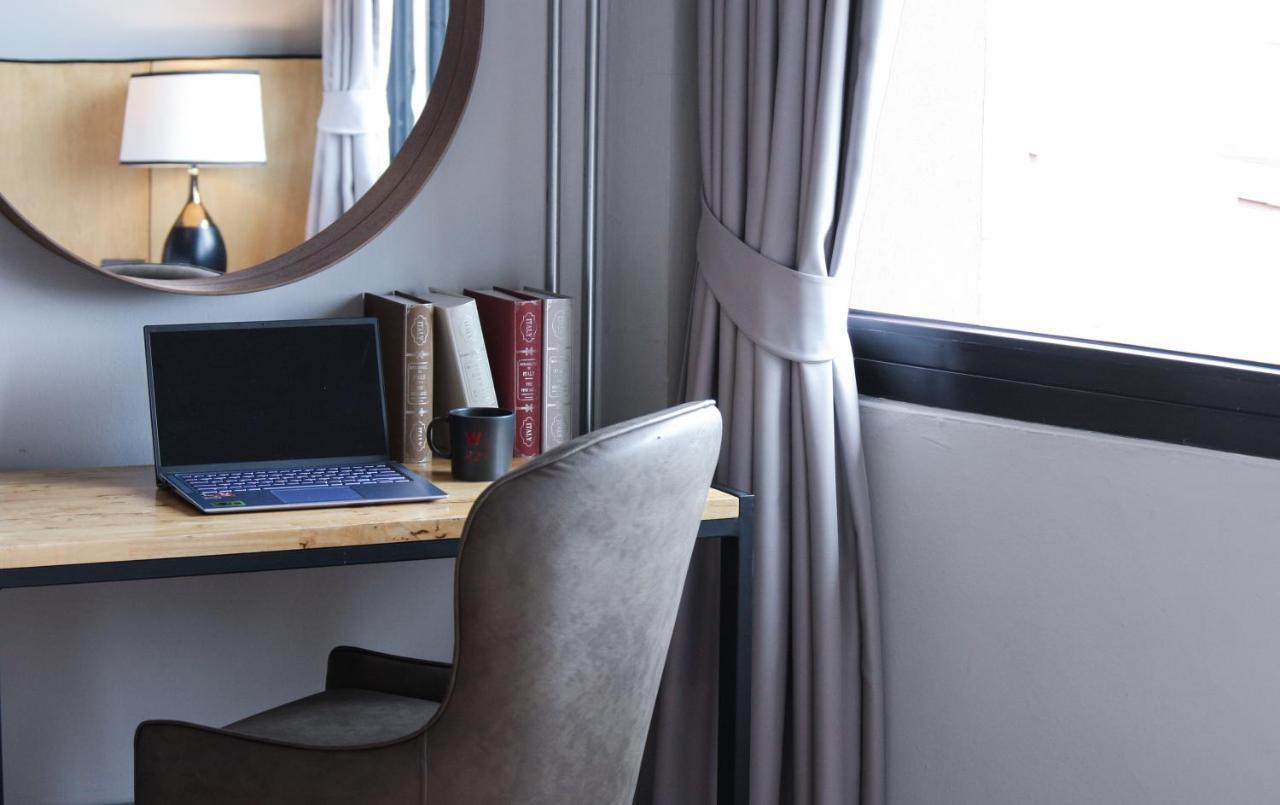 W22 By Burasari Bangkok