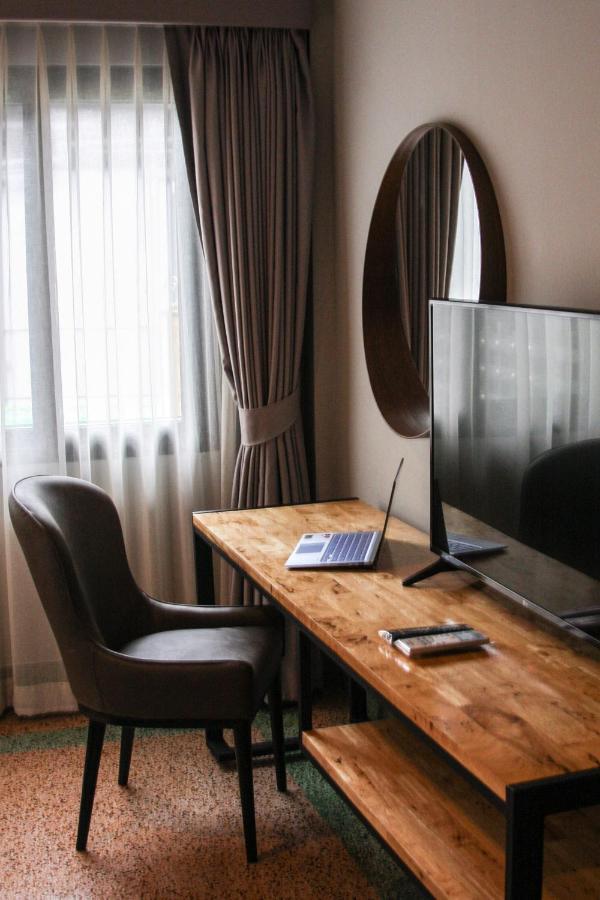 W22 By Burasari Hotel Bangkok