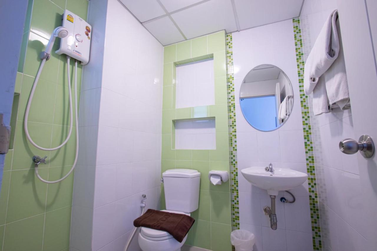 Aparthotel Salinsiri At Lat Krabang Bangkok