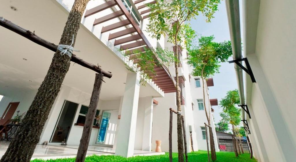 Aparthotel The Meet 3*