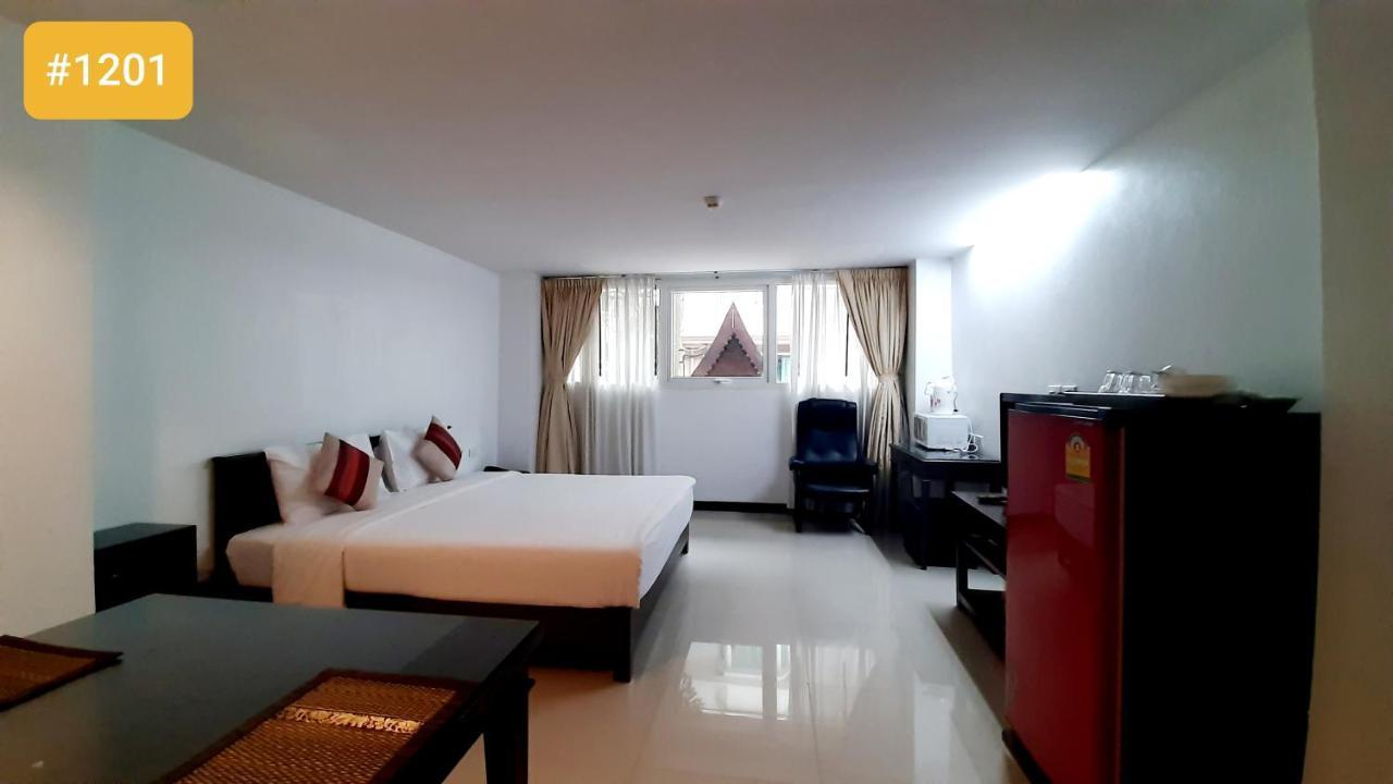 Khách sạn Plaza Nana 3*