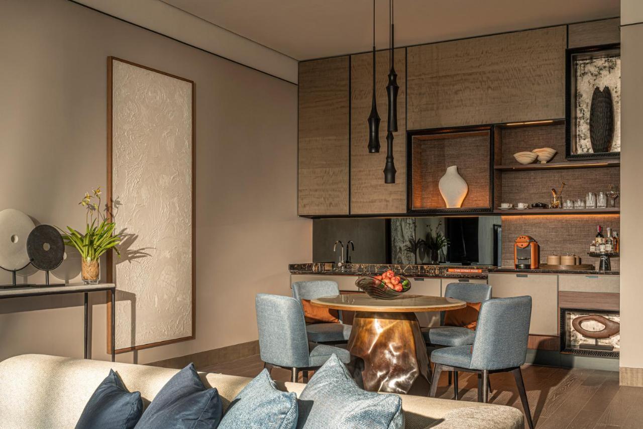 Hotell Four Seasons At Chao Phraya River 5*