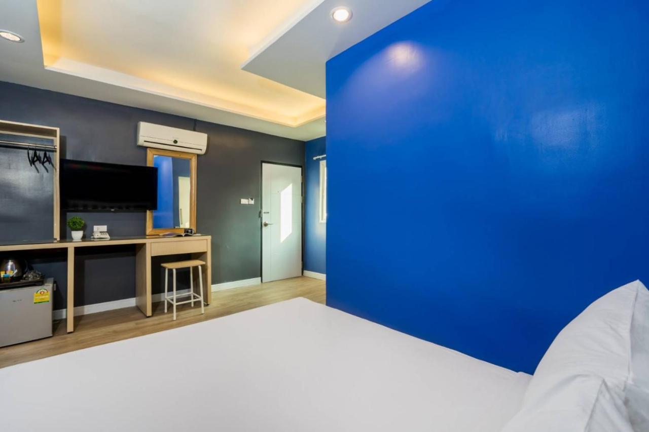 Hotell Ratchada Point 3*