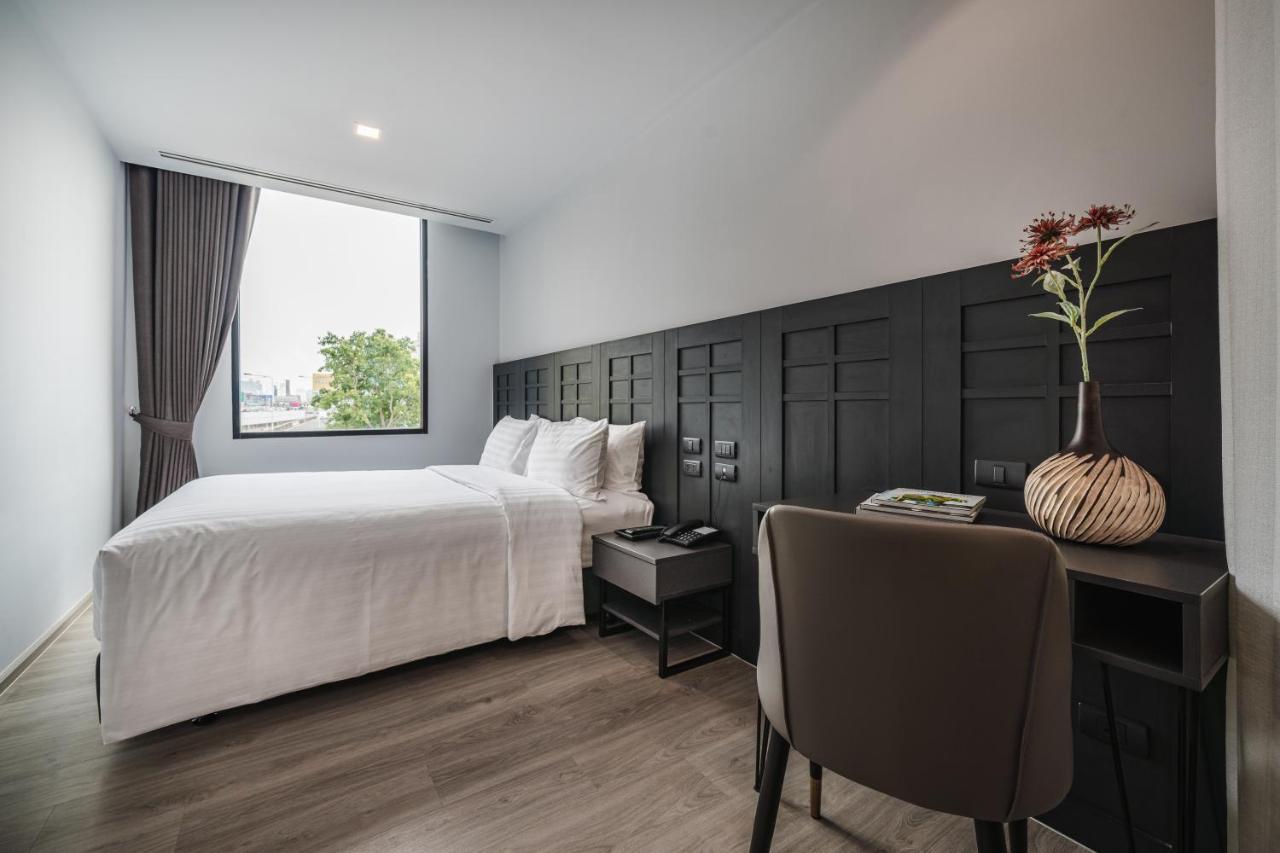 Hotel Vix At Victory Monument