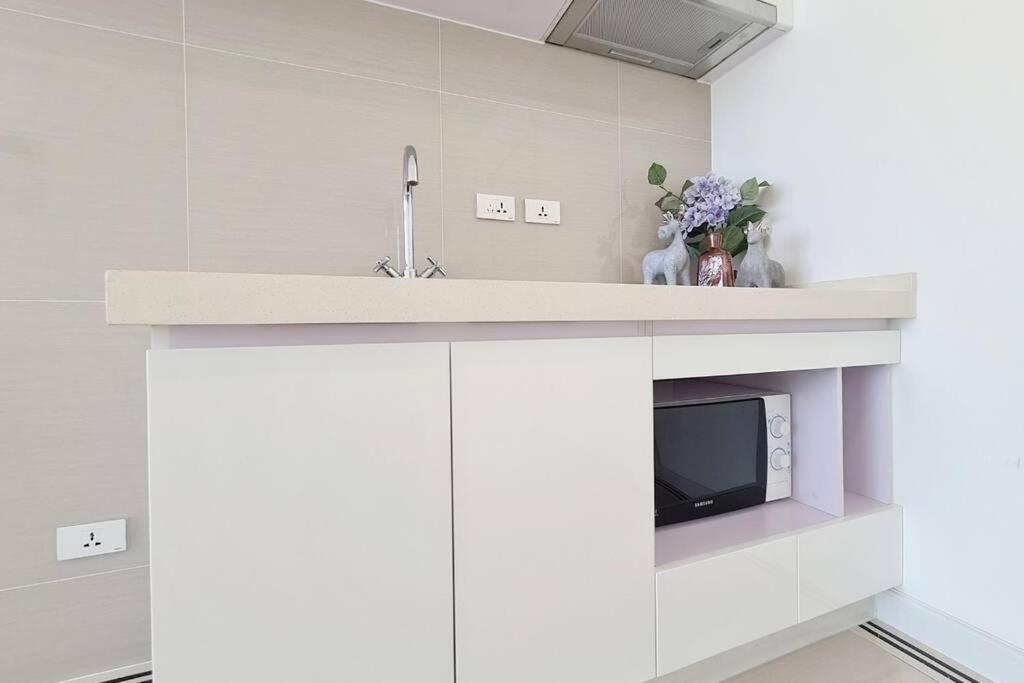The Muji Inspired 1 Bedroom : Pool/wifi/rama9/rca * Bangkok