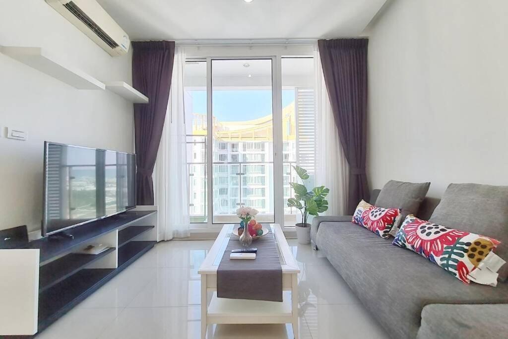 Apartment The Cloud Sky Rama9 : 1br Wifi Pool Rca