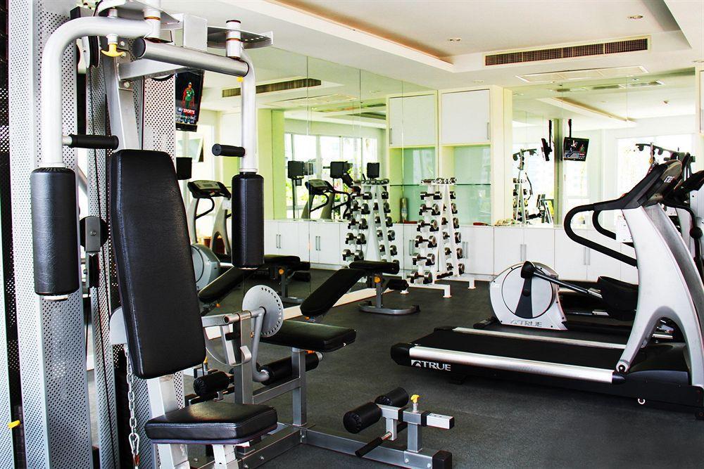Furamaxclusive Asoke, Khách sạn 4*