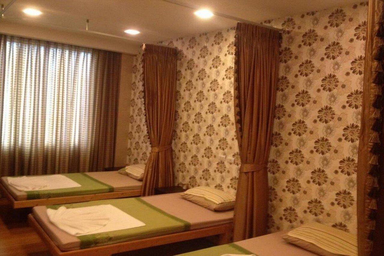 Hotel Bay Srinakarin