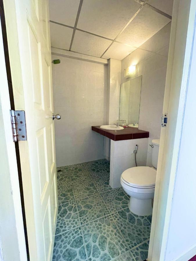 Mango Lagoon Place 3*