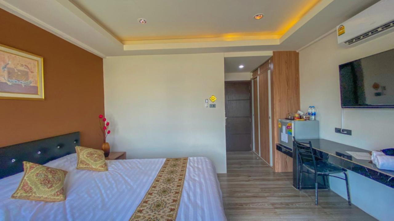 Plearnwan Deluxe Mansion Khách sạn
