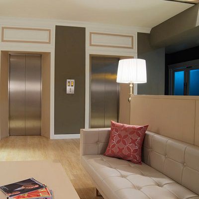 Hotel The Raya Surawong Bangkok